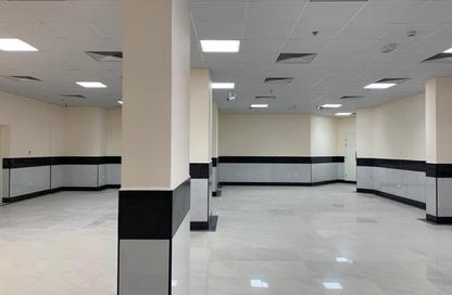 عمارة بالكامل - استوديو - 1 حمام للايجار في جبل على الصناعية 1 - جبل علي الصناعية - جبل علي - دبي عمارة بالكامل - استوديو - 1 حمام للايجار في جبل على الصناعية 1 - جبل علي الصناعية - جبل علي - دبي