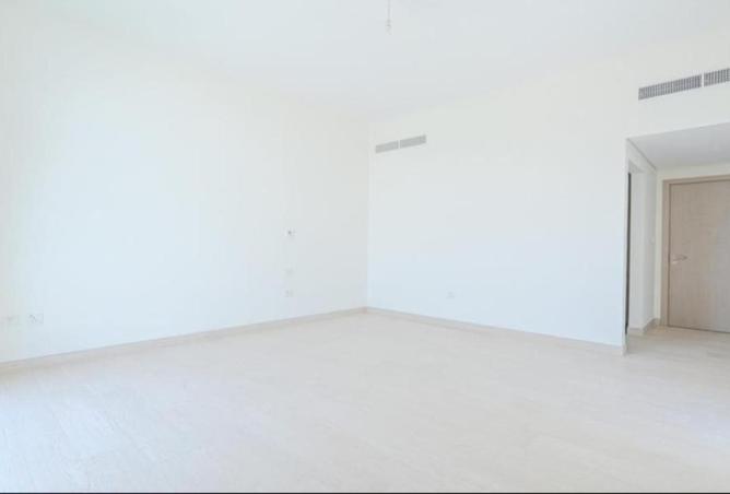 74635277 - Property Image 2