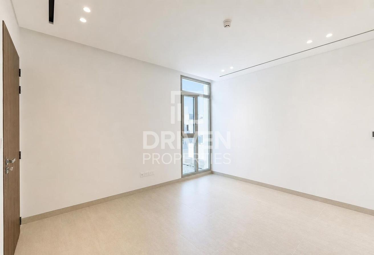 Exclusive | Amazing Skyline Views | Private Pool photo 12