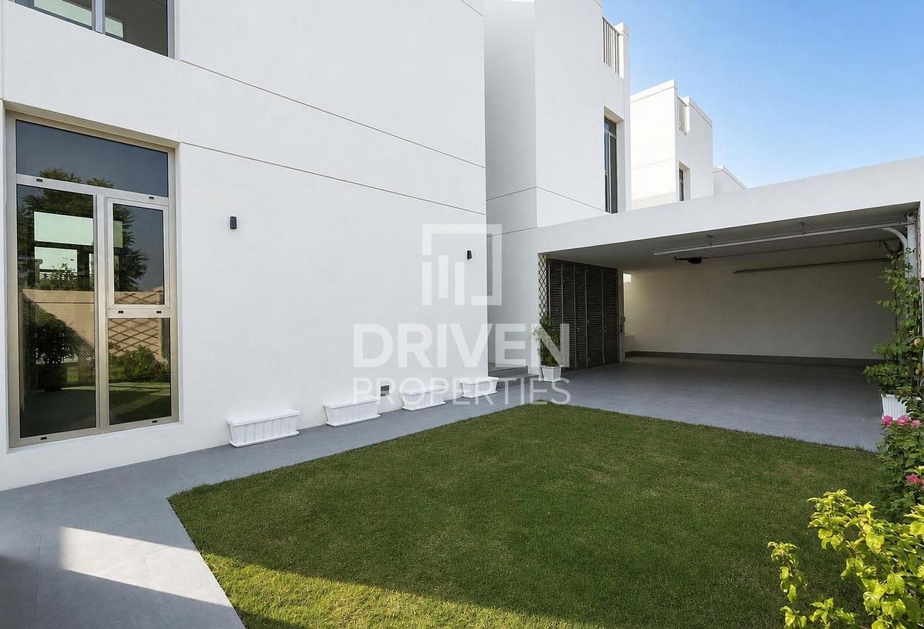 Exclusive | Amazing Skyline Views | Private Pool photo 4