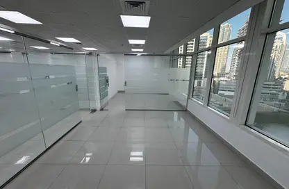 مكتب - استوديو للايجار في برج كلوفر - الخليج التجاري - دبي