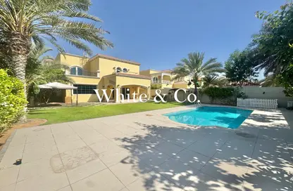Villa - 4 Bedrooms - 5 Bathrooms for rent in Royal Park - Jumeirah Park - Dubai