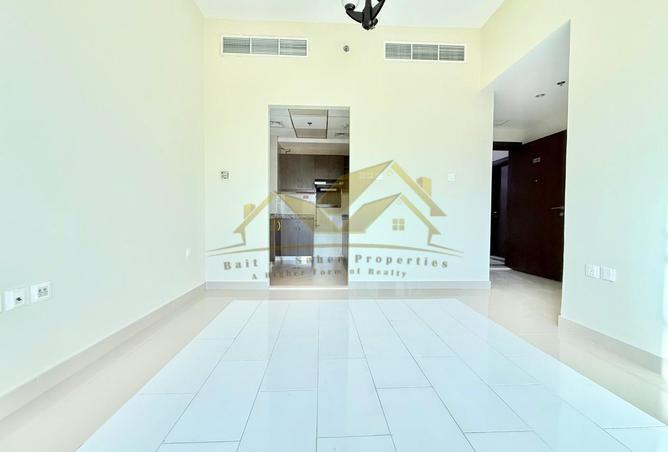 64046848 - Property Image 2