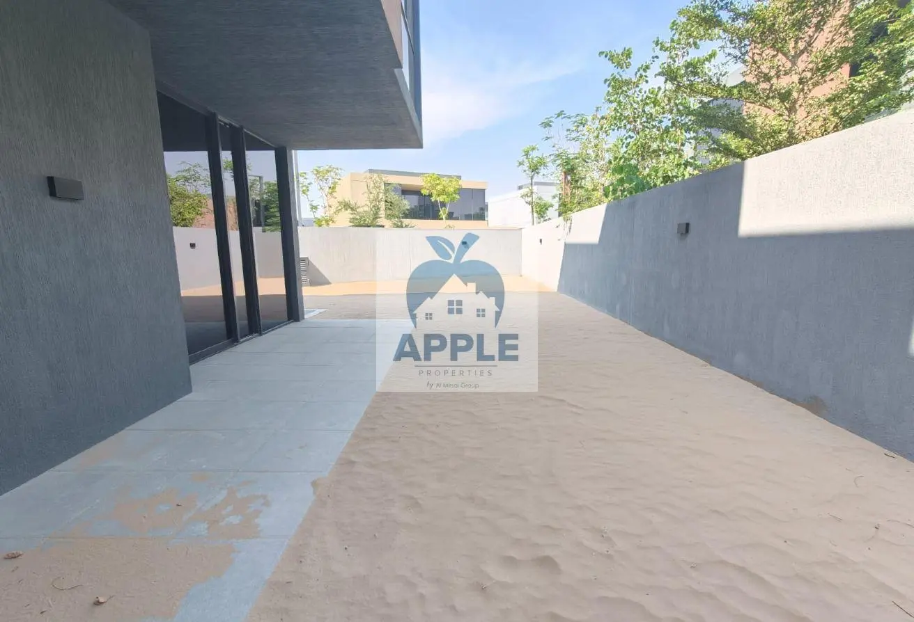 165589279 - Property Main Image