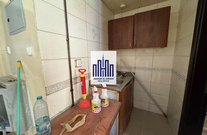 Apartment - Studio - 1 Bathroom for rent in Muwailih Building - Muwaileh - Sharjah