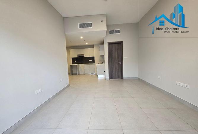 100448237 - Property Image 2
