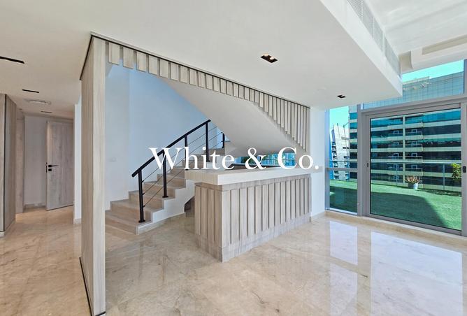 54398171 - صورة العقار 3