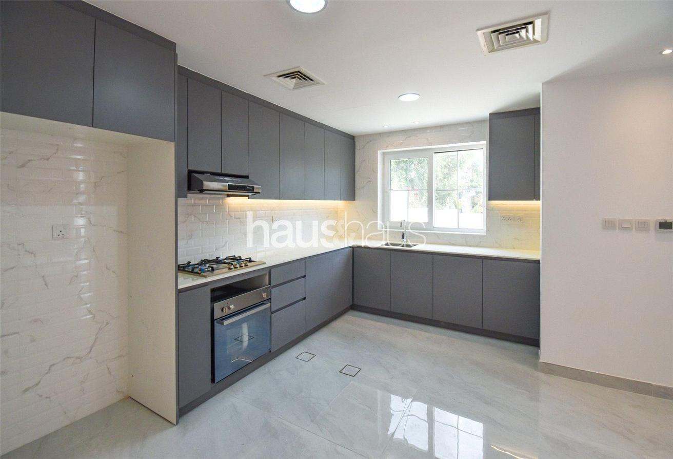 Fully Upgraded | Italian Kitchen | Vacant Now photo 7