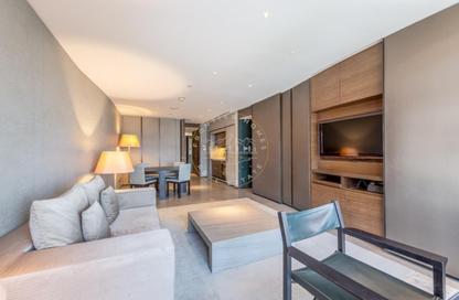 Apartment - 1 Bedroom - 2 Bathrooms for rent in Armani Residence - Burj Khalifa Area - Downtown Dubai - Dubai