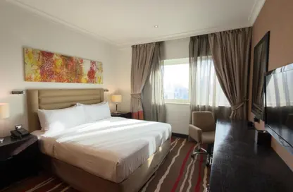 Apartment - 1 Bedroom - 2 Bathrooms for rent in DoubleTree by Hilton Hotel - Al Barsha 1 - Al Barsha - Dubai