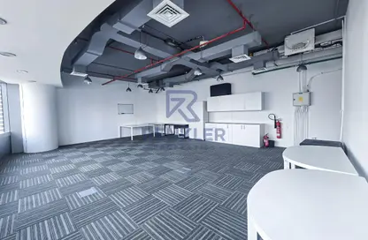 مكتب - استوديو للايجار في البرج الفضي - الخليج التجاري - دبي مكتب - استوديو للايجار في البرج الفضي - الخليج التجاري - دبي