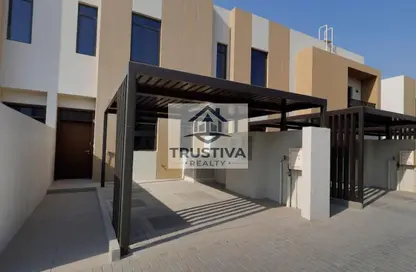 Townhouse - 2 Bedrooms - 4 Bathrooms for sale in Nasma Residence - Al Tai - Sharjah