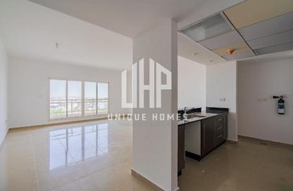 Apartment - 2 Bedrooms - 3 Bathrooms for sale in Tower 19 - Al Reef Downtown - Al Reef - Abu Dhabi