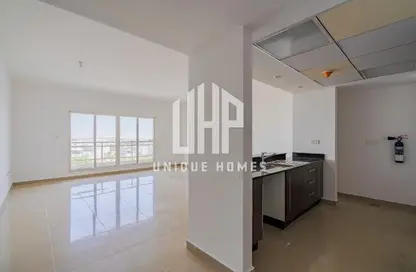Apartment - 2 Bedrooms - 3 Bathrooms for sale in Tower 19 - Al Reef Downtown - Al Reef - Abu Dhabi