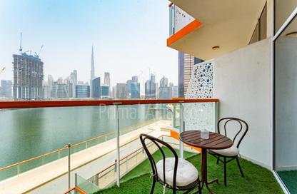 Apartment - Studio - 1 Bathroom for rent in Millennium Binghatti Residences - Business Bay - Dubai