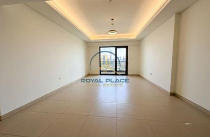 Apartment - 1 Bedroom - 2 Bathrooms for rent in Bin Suloom Building - Al Jaddaf - Dubai