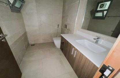 Apartment - 2 Bedrooms - 3 Bathrooms for sale in Gulfa Towers - Al Rashidiya 1 - Al Rashidiya - Ajman