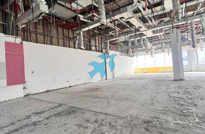 Retail - Studio for rent in Al Wasl Center - Sheikh Zayed Road - Dubai Retail - Studio for rent in Al Wasl Center - Sheikh Zayed Road - Dubai