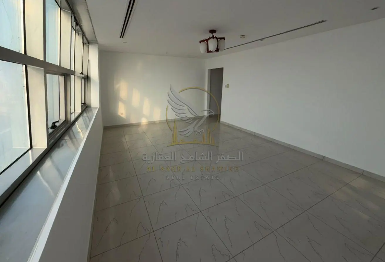 164568030 - Property Main Image
