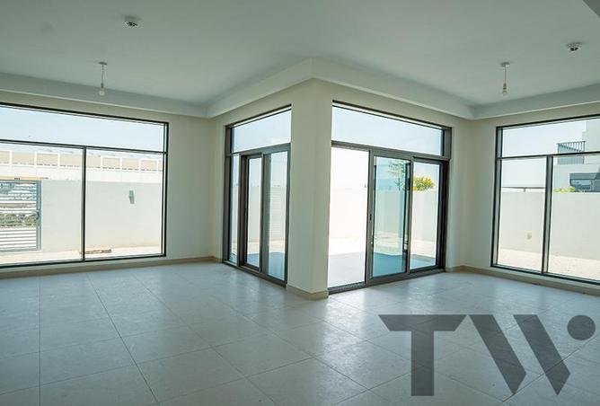 88296882 - Property Image 2