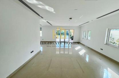 Villa - 3 - 3 for rent in District 6 - Jumeirah Park - Dubai