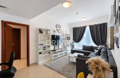 Apartment - 1 - 2 for sale in Hub Canal 1 - Hub Golf View Apartments - Dubai Sports City - Dubai Apartment - 1 - 2 for sale in Hub Canal 1 - Hub Golf View Apartments - Dubai Sports City - Dubai