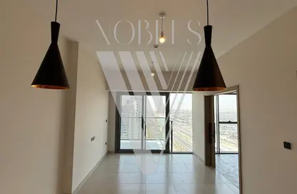 شقة - غرفة نوم - 2 حمامات للبيع في جولف جيت - داماك هيلز - دبي