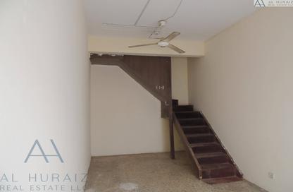 Shop - Studio - 1 for rent in Al Souk Al Kabeer Street - Al Souk Al Kabeer - Bur Dubai - Dubai