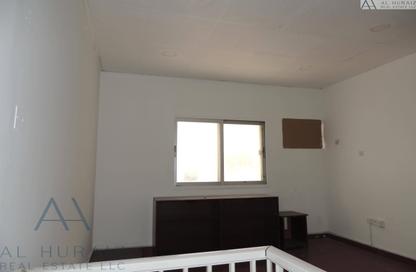 Shop - Studio - 1 for rent in Al Souk Al Kabeer Street - Al Souk Al Kabeer - Bur Dubai - Dubai