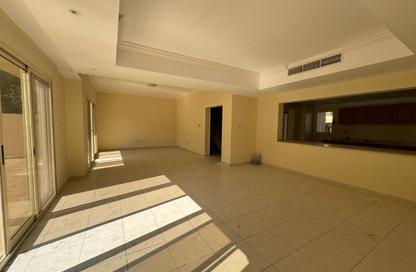 Townhouse - 3 Bedrooms - 4 Bathrooms for rent in The Townhouses at Al Hamra Village - Al Hamra Village - Ras Al Khaimah