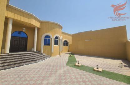 Villa - 5 - 5 for rent in Al Qusaidat - Ras Al Khaimah