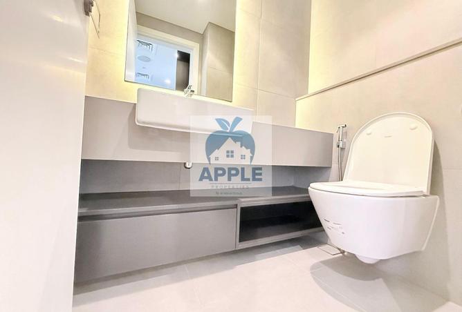 104121211 - Property Image 3