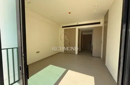 شقة - 1 حمام للبيع في بن غاطي اورورا - الضاحية 12 - قرية جميرا الدائرية - دبي