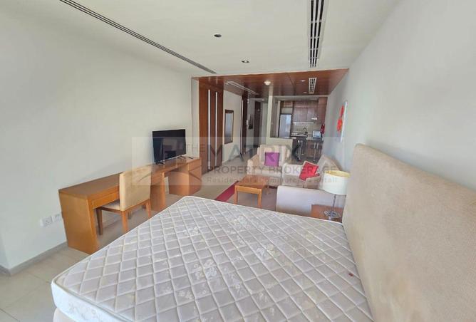 73843209 - Property Image 2