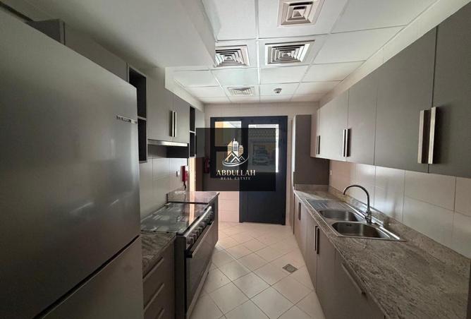 72719327 - Property Image 3