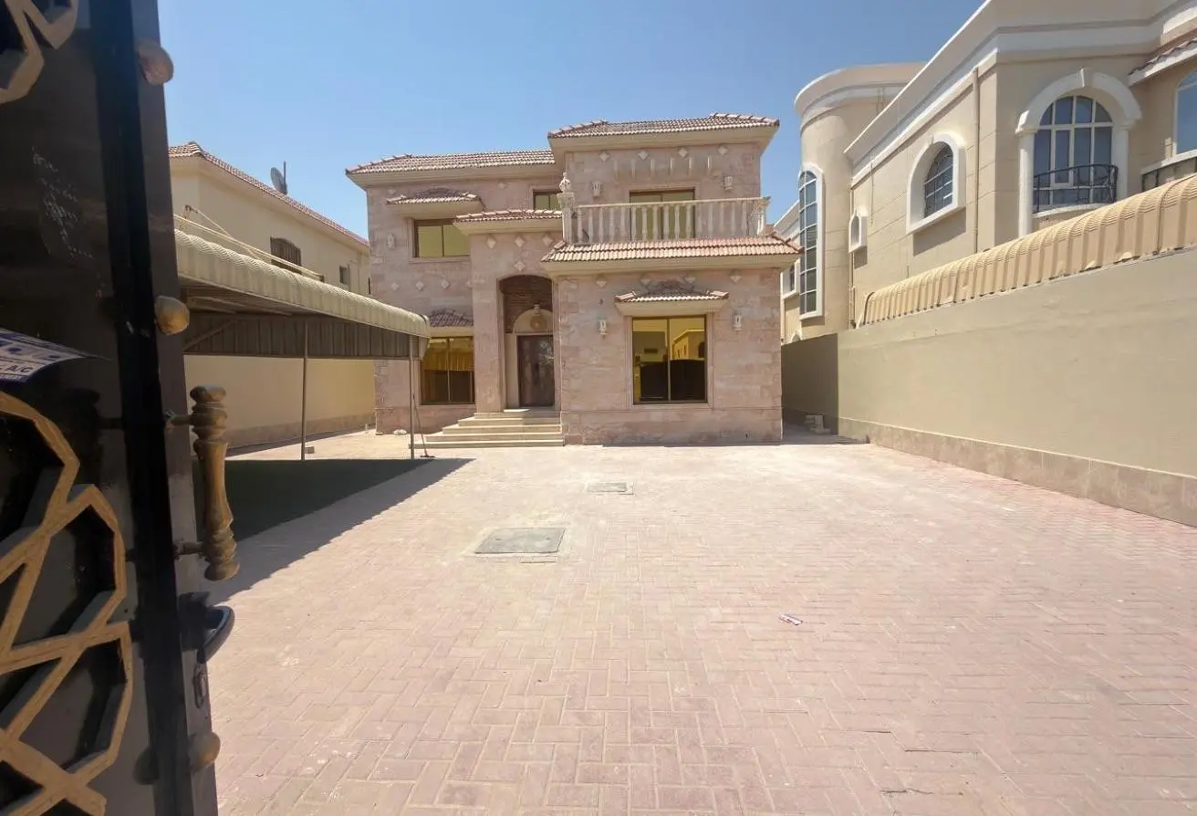 102413940 - Property Main Image