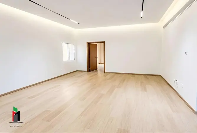 166047101 - Property Image 2
