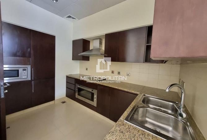 104669245 - Property Image 2