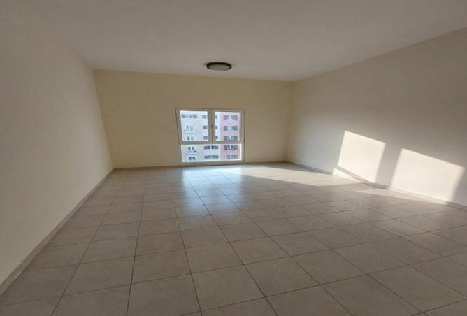 64416232 - Property Main Image