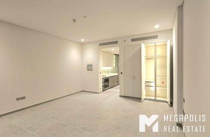 Apartment - Studio - 1 Bathroom for sale in Peninsula Four - Peninsula - Business Bay - Dubai