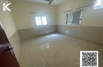 عمارة بالكامل - 8 غرف نوم - 4 حمامات للبيع في مساكن كورنيش عجمان - طريق كورنيش عجمان - عجمان