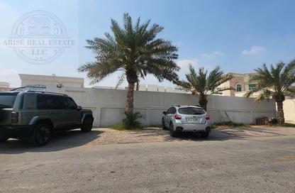 Villa - 4 - 4 for rent in Al Rawda 3 - Al Rawda - Ajman