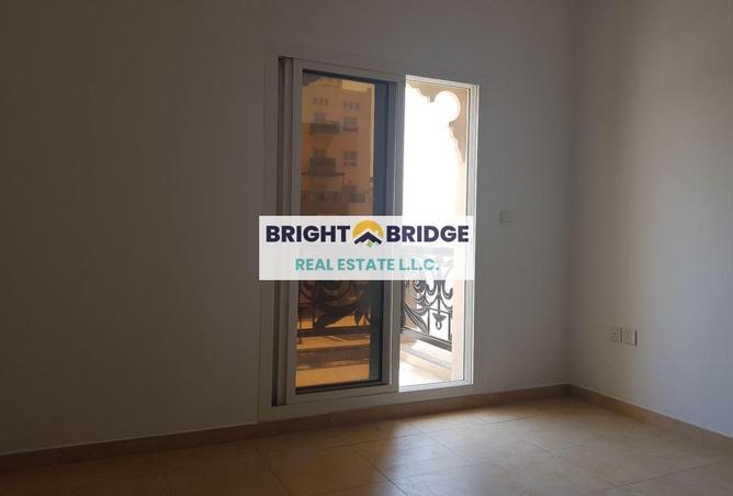 73112451 - Property Image 3