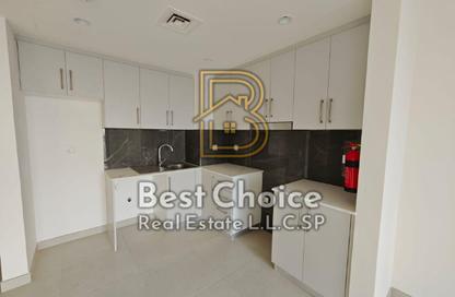 Apartment - 1 - 2 for rent in Jawaher Residences 1 - Jawaher Residences - Maryam Island - Al Khan - Sharjah