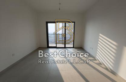Apartment - 1 - 2 for rent in Jawaher Residences 1 - Jawaher Residences - Maryam Island - Al Khan - Sharjah