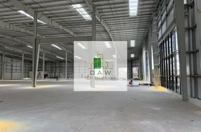 Warehouse - Studio - 2 Bathrooms for rent in Umm Al Thuoob - Umm Al Quwain