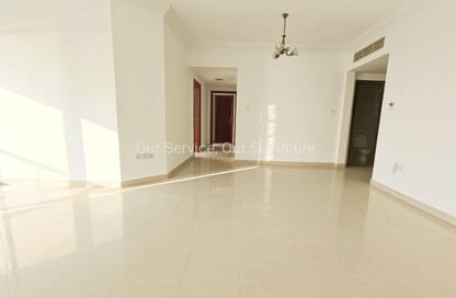 Apartment - 3 Bedrooms - 3 Bathrooms for rent in New Al Taawun Road - Al Taawun - Sharjah