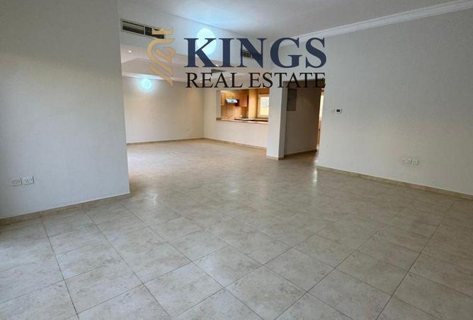 64027508 - Property Image 2