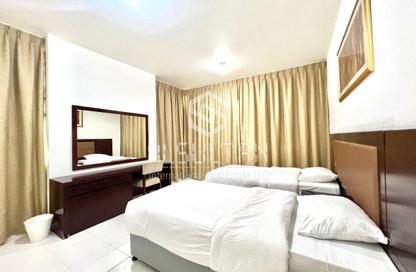 Apartment - 4 Bedrooms - 5 Bathrooms for rent in Al Khaili Building - Al Zahiyah - Abu Dhabi