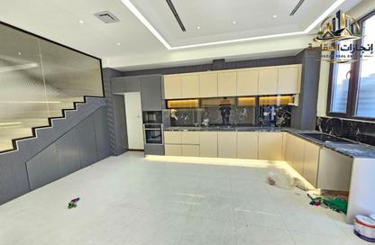 Townhouse - 5 Bedrooms - 7 Bathrooms for sale in Al Yasmeen 1 - Al Yasmeen - Ajman